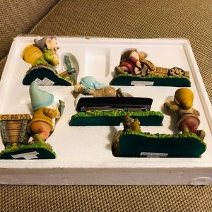 FOR BETH: SNOW WHITE & SEVEN DWARFS DESK SET